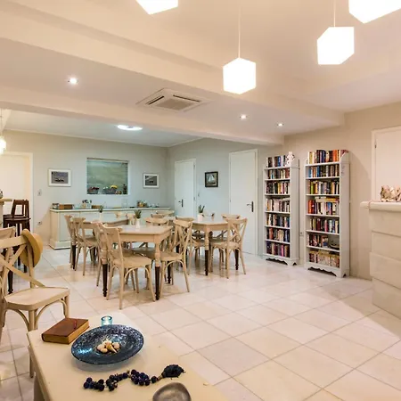 Naxia Apartman *